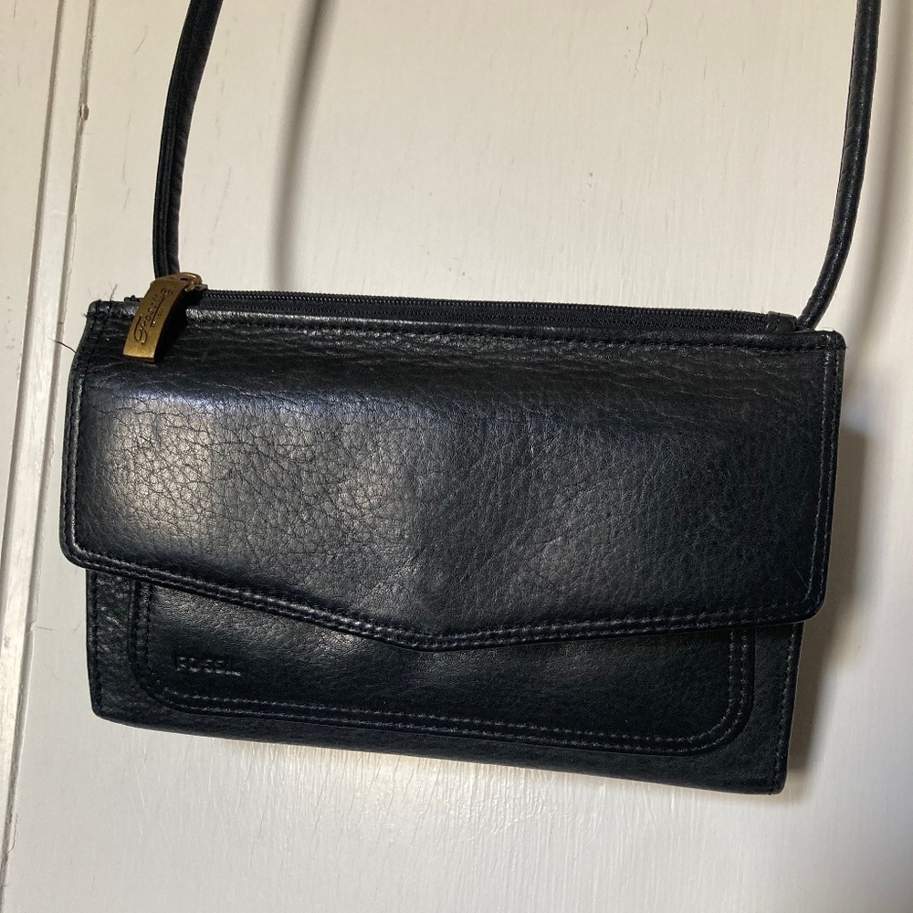 Fossil Black Leather Wallet With Removable Strap 8” x 5”
